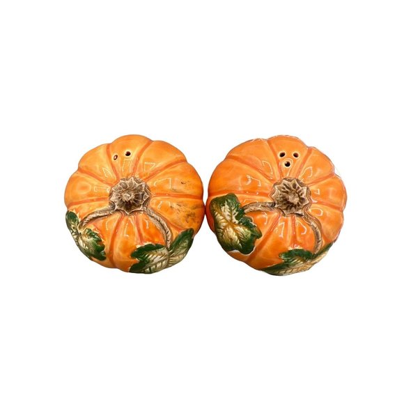 Pumpkin Thanksgiving salt and pepper shakers Halloween - Picture 2 of 9